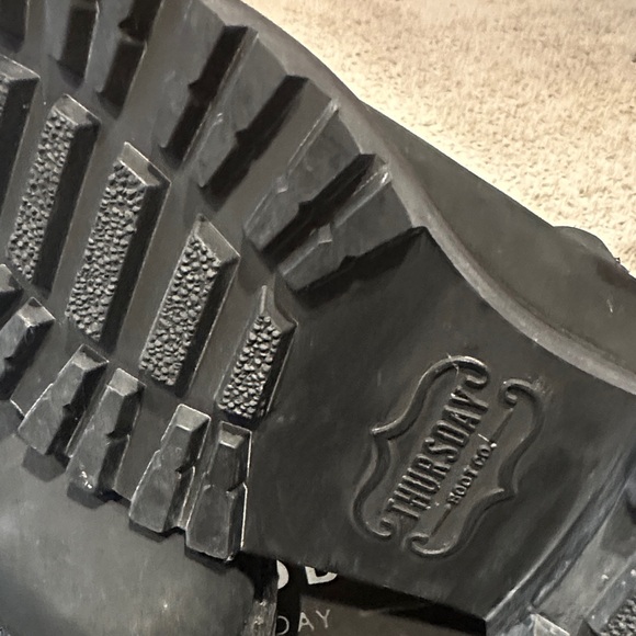 Thursday legend Boot Company Black Ankle Boots 8.5 Chelsea style leather - Picture 4 of 4